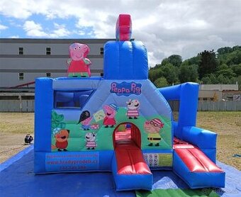 Kombinovaný skákací hrad se skluzavkou