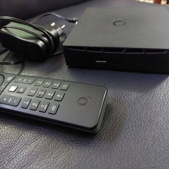 Set-top box O2 TV nové generace (SML-5442TW),ovladač,adaptér