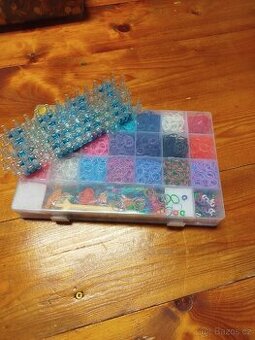 Prodám gumičky na pletení.