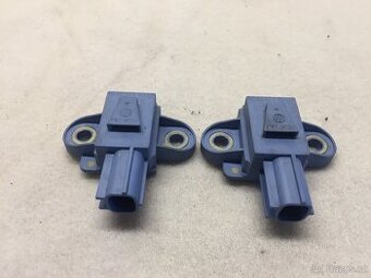 VW GOLF 5 2003-2008 - SNÍMAČ AIRBAGU 1K0 955 557 A