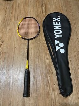 Yonex Astrox 01 Feel badmintonová raketa