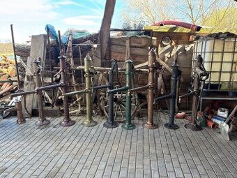 Ruční pumpa na vodu,litinová pumpa,dekorace