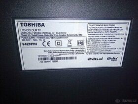 Tv Toshiba na opravu nebo náhradní díly