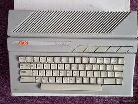 Atari 800xe v originálním obalu