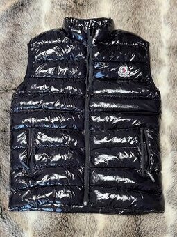 Obrázek k inzerátu: Moncler vesta