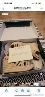 Nove boty od Ralph Lauren