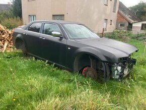 Náhradní díly Chrysler 300c