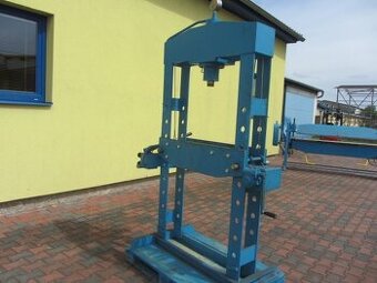 Hydraulický lis OMCN  40 T