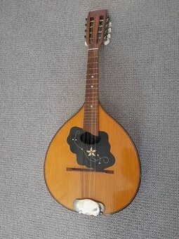 Mandolína 2