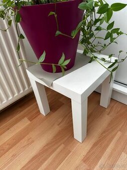 Stolek ikea