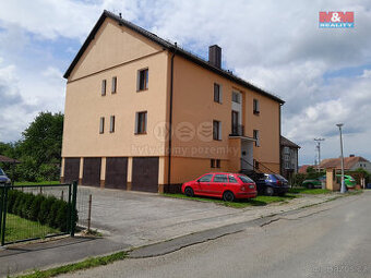 Prodej bytu 3+1 s garáží a pozemkem, 91 m², Svéradice