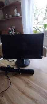 Monitor a reproduktor