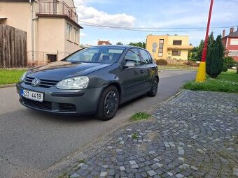 Volkswagen Golf V 1.4i Nová STK