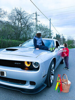 Dodge Challenger 389HP, 2020