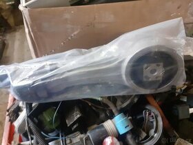 Držák motoru 1.4 tdi - 1