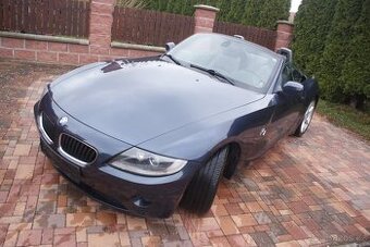 BMW Z4 2.2i (125kw) manuál, dovoz DE, XENONY, TOP STAV
