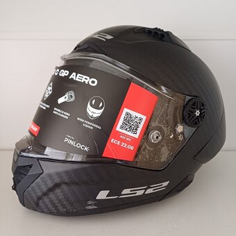 Silniční přilba LS2 Thunder C GP Aero Carbon