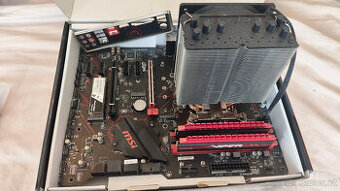 MB Z390+16GB RAM DDR4+CPU i7 9700k+SSD HDD 500GB