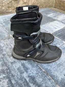 Boty Forma Adventure Low vel. 43