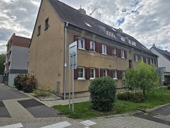 Prodej mezonetového bytu 104 m2, 5+kk v Kladně - 1