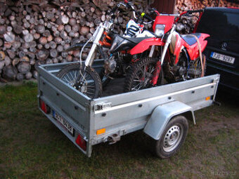 sklopny prives vozik kara traktor na motorky