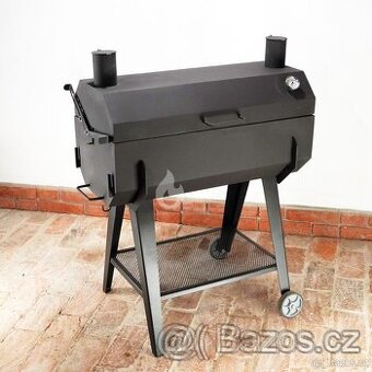 Gril na kýtu, kuřata G450 Braver se zadním topeništěm, jehla