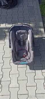 Autosedačka vajíčko