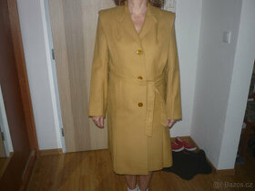 kabát okr