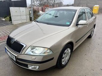 ŠKODA OCTAVIA 2.0TDI 103KW ELEGANCE - XENONY