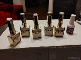 Příslušenství pro modeláž nehtů