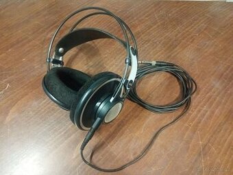 Prodám studiová sluchátka AKG K702