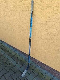 Prodám hokejku Bauer NEXUS - 1