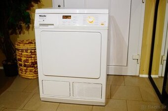 Sušička Miele T 8627 WP, tepelné čerpadlo na 7 - 8 kg