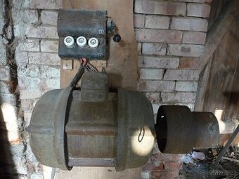 starý elektromotor