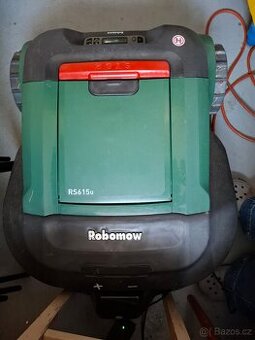 Robotická sekačka