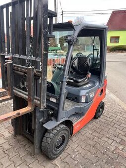 PRODÁM VYSOKOZDVIŽNÝ VOZÍK TOYOTA