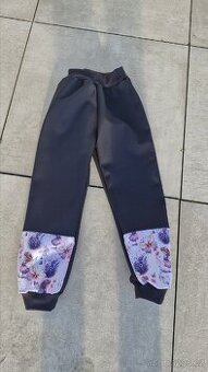 Zimní softshellove kalhoty