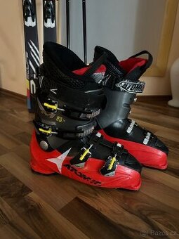 Přeskáče ATOMIC vel. 336 mm (42 - 43).