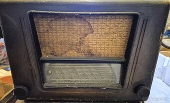 Tesla Kongers, lamoové historické rádio