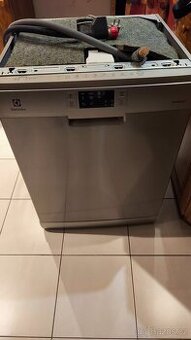 Myčka Electrolux ESF5555LOX