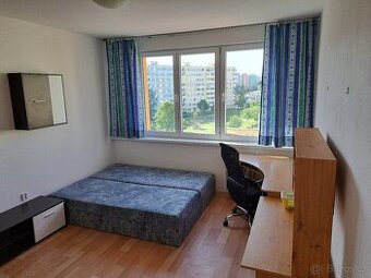 🏡 Prostorný byt 4+1 (80 m²) se dvěma balkony – tady se vám