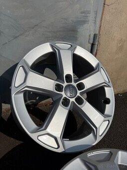 Originál Audi 5x112 R17