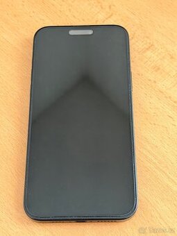 iPhone 15 Plus 128 GB Black - TOP stav na díly