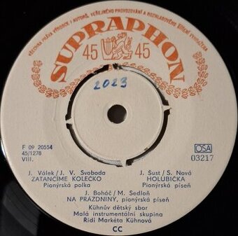 KOUPÍM ZA : 1 000 CZK gramodesku - Pionýrské písně -viz foto