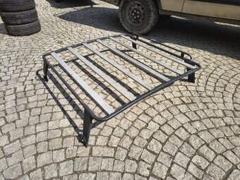 Zahrádka na Land Rover Discovery 1