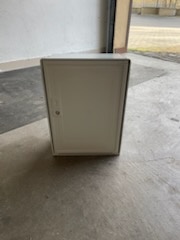 Skříňka pro regulátor a HUP