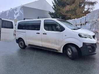 Peugeot Traveller 1.6hdi 2017, ČR