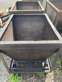 NÁSYPKA NA KOVOVÝ ODPAD S VÝSYPEM (Japonka) 3 ks