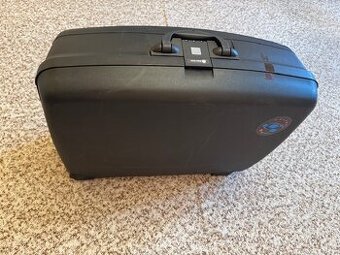 Značkový skořepinový cestovní kufr Delsey