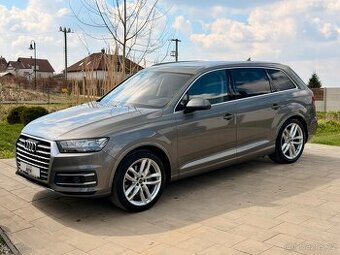 Audi Q7 3.0 TDI 200 kW 2015 MAX Výbava - Pravidelný servis